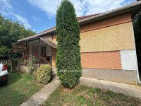 Eladó családi ház, Dombrádon 13 M Ft, 2 szobás