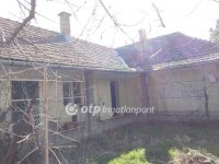 Eladó családi ház, Jászberényben 20 M Ft, 2 szobás