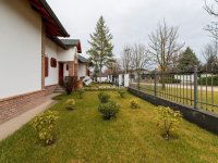 Eladó családi ház, XVII. kerületben 449 M Ft, 8 szobás