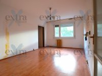 Eladó panellakás, Szegeden 61.9 M Ft, 3 szobás
