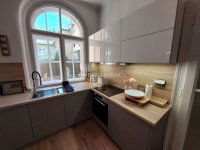 Eladó téglalakás, Baján 99.99 M Ft, 2 szobás