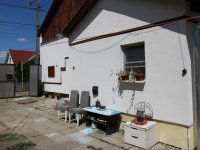 Eladó családi ház, Szegeden 46 M Ft, 2 szobás