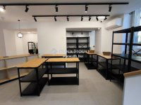 Eladó üzlethelyiség