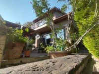 Eladó családi ház, Szentendrén 195 M Ft, 7 szobás