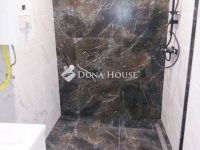 Eladó panellakás, Pécsett 64 M Ft, 3 szobás