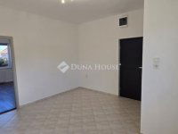 Eladó családi ház, Kecskeméten 89.9 M Ft, 5 szobás