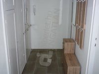 Kiadó téglalakás, albérlet