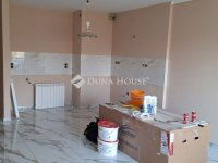 Eladó téglalakás, XIV. kerületben 110 M Ft, 3 szobás