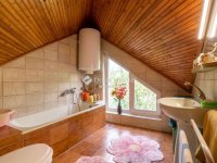 Eladó családi ház, Pécsett 125 M Ft, 4 szobás