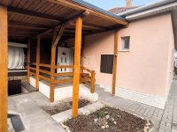 Eladó családi ház, Dunaharasztin 99.9 M Ft, 3 szobás