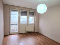 Eladó panellakás, Debrecenben 58 M Ft, 1+2 szobás