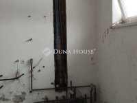 Eladó ipari ingatlan, Újszentivánon 53.5 M Ft