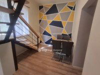 Eladó ikerház, III. kerületben 90 M Ft, 3 szobás