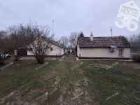 Eladó mezogazdasagi ingatlan