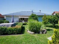 Eladó családi ház, Piliscsabán 164.9 M Ft, 7 szobás