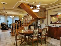 Eladó téglalakás, Kiskőrösön 175 M Ft, 4 szobás