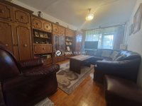 Eladó panellakás, Pécsett 49.9 M Ft, 3 szobás