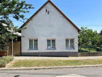 Eladó családi ház