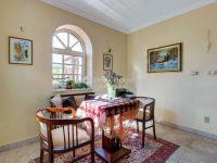 Eladó családi ház, Erdőkertesen 325 M Ft, 5 szobás