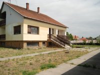 Eladó családi ház, Taksonyon 105 M Ft, 4 szobás