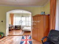 Eladó családi ház, II. kerületben 590 M Ft, 6+2 szobás