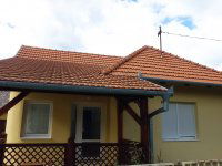 Eladó családi ház, Balatonkeresztúron 74.5 M Ft, 2 szobás