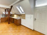 Eladó téglalakás, Kecskeméten 64.9 M Ft, 6 szobás