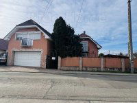 Eladó családi ház, Szigetszentmiklóson 185 M Ft, 4 szobás