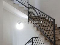 Eladó családi ház, XI. kerületben 490 M Ft, 25 szobás