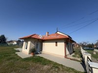 Eladó családi ház, Abonyban 39 M Ft, 2 szobás