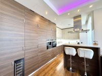 Eladó téglalakás, VIII. kerületben 383 M Ft, 5 szobás