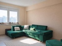 Eladó panellakás, Veszprémben 62.9 M Ft, 3 szobás