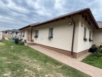 Eladó ikerház, Vácrátóton 105 M Ft, 4 szobás