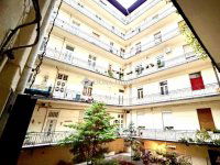 Eladó téglalakás, II. kerületben 75 M Ft, 1 szobás