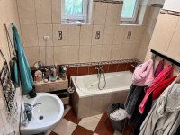 Eladó családi ház, Érden 179 M Ft, 6 szobás