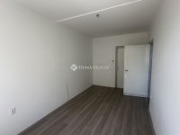 Eladó panellakás, Pécsett 47.9 M Ft, 3 szobás