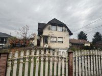 Eladó családi ház, Százhalombattán 94.9 M Ft, 4 szobás