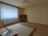 Kiadó téglalakás, albérlet, Tatabányán 150 E Ft / hó