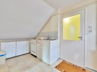 Eladó családi ház, Székesfehérvárott 172.9 M Ft, 6 szobás