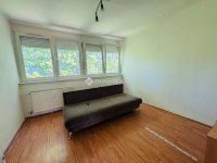 Eladó téglalakás, Pécsett 52.5 M Ft, 3 szobás