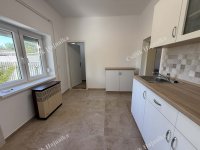 Eladó családi ház, Szolnokon 28.8 M Ft, 2 szobás