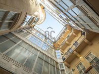 Eladó téglalakás, V. kerületben 549 M Ft, 6 szobás