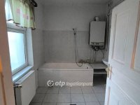 Eladó családi ház, Kazáron 14.9 M Ft, 3 szobás