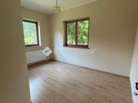 Eladó családi ház, Szegeden 130 M Ft, 3 szobás