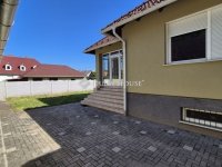 Eladó családi ház, Kecskeméten 135 M Ft, 5 szobás