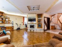 Eladó családi ház, Kistarcsán 329 M Ft, 5 szobás