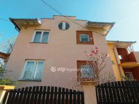 Eladó családi ház, Siófokon 189 M Ft, 8 szobás