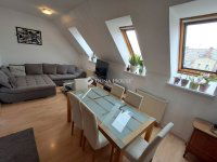 Eladó téglalakás, Pécsett 59.5 M Ft, 3 szobás