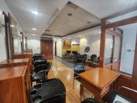 Eladó üzlethelyiség