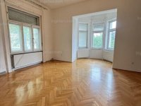 Eladó családi ház, Pécsett 184 M Ft, 9+2 szobás